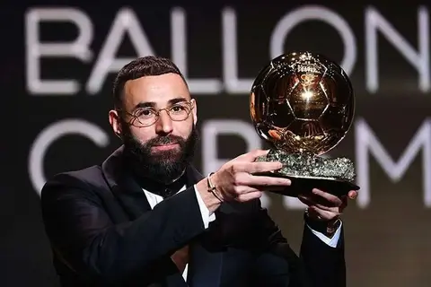كأس العالم للرياضات الإلكترونية تمهد للنهائيات بعرض خاص لكريم بنزيما